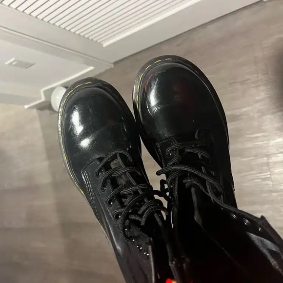 Doc marten boots - Picture 2 of 6